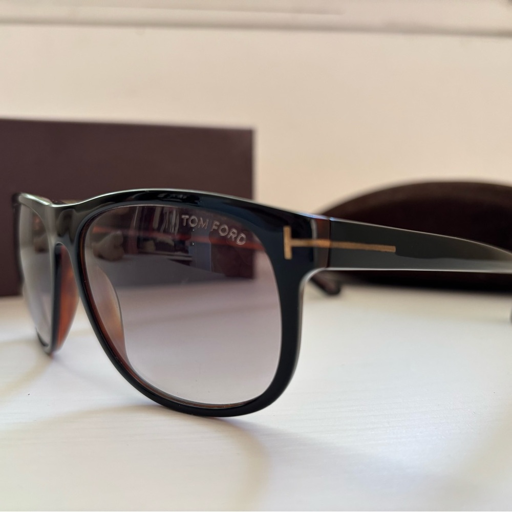 Tom Ford Oliver Black Sunglasses - Picture 5 of 12